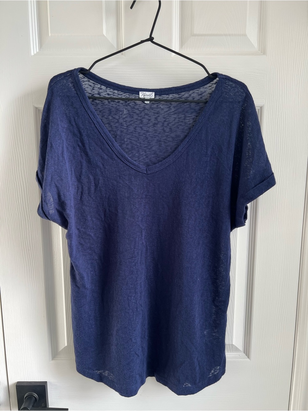 Womens Navy blue casual tshirt  Kismet. Size large like new
